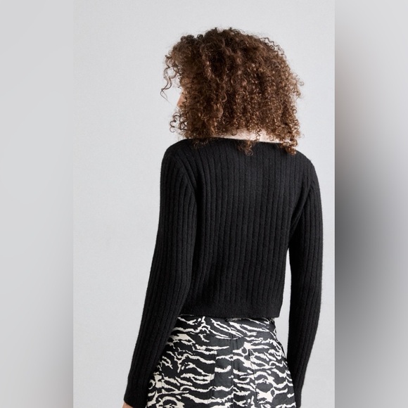 Baum und pferdgarten Black wool Ribbed Cardigan with White Collar size L NWT - Picture 4 of 6